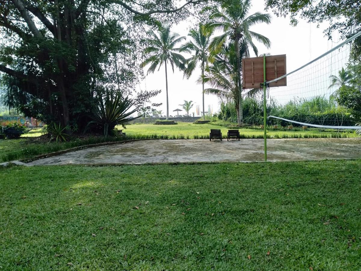 Bagus Bay Homestay Tuk Tuk Buitenkant foto